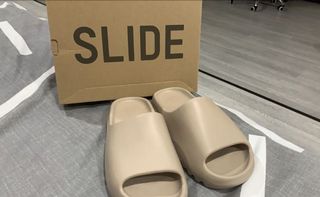 (Category: ) located in . Submitted by sam.wardrobe (Listing ID 1115249349, Image 1). Description: .