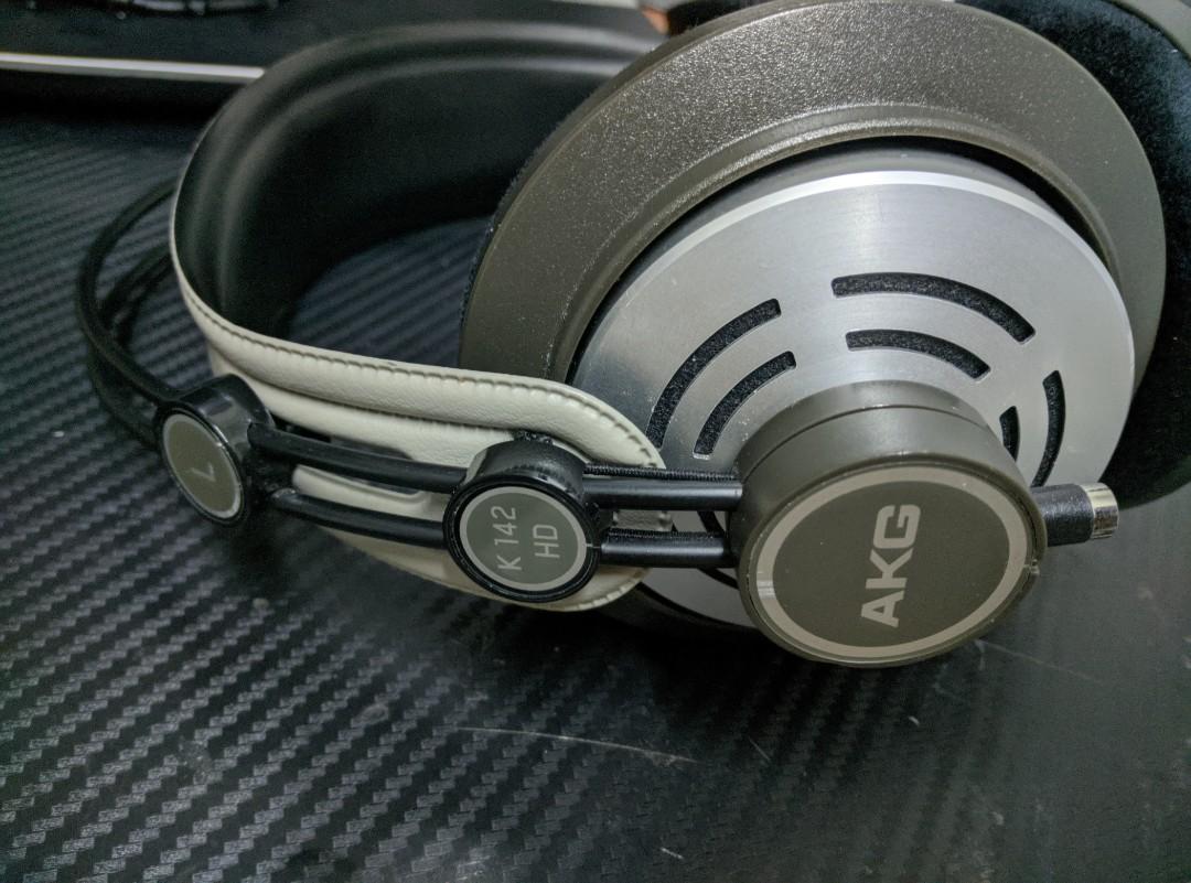Akg 142 deals