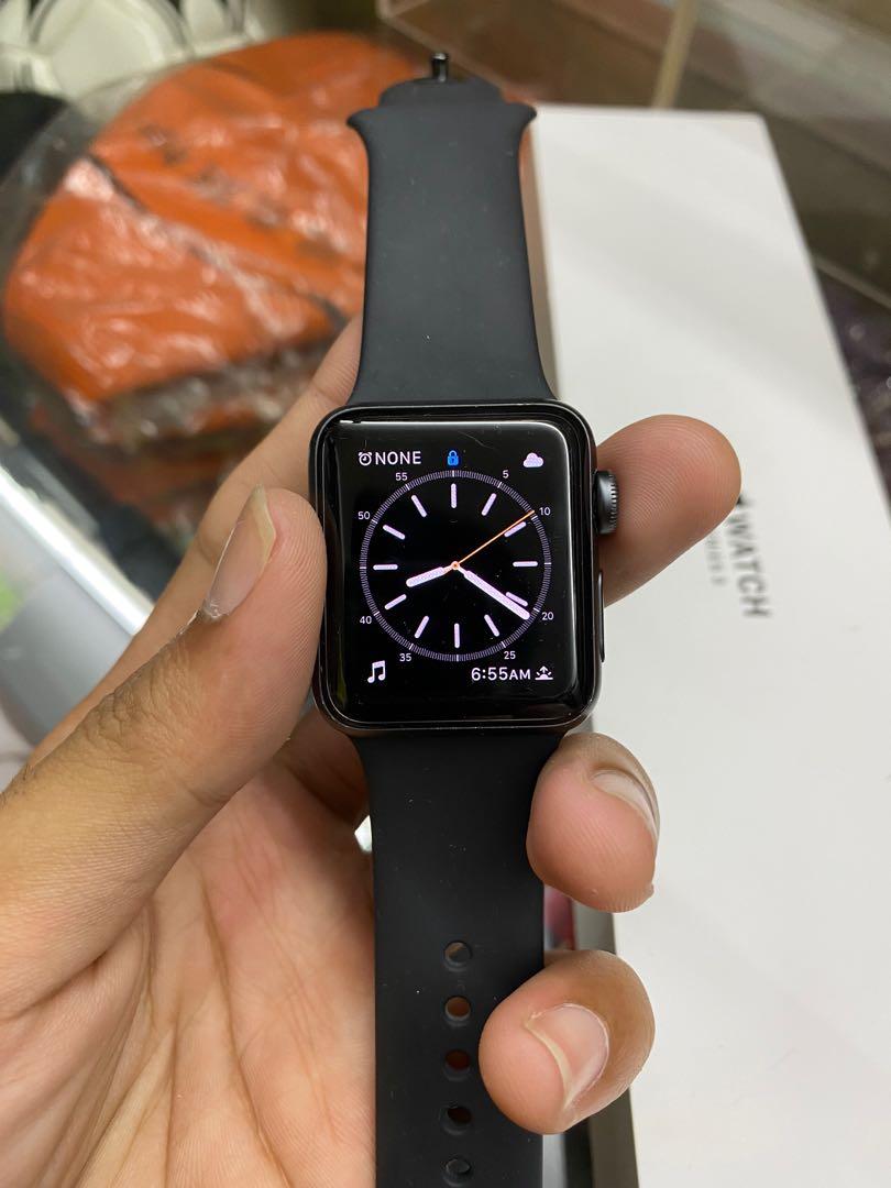 Apple watch series 3 38mm on wrist hot sale