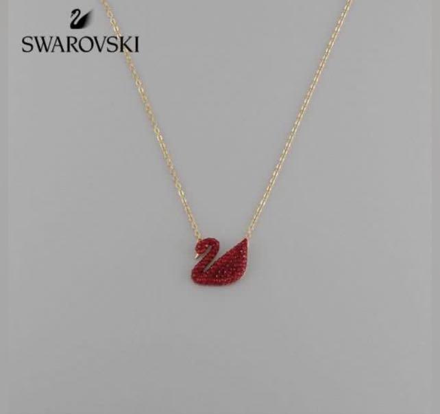 Red deals swan necklace