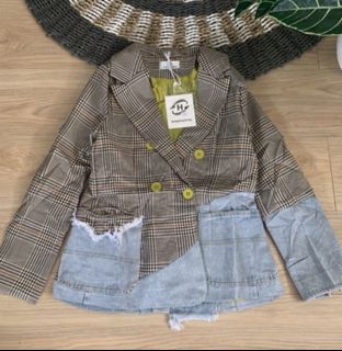 (Kategori: ) berada di . Dikirim oleh da_200 (ID iklan 1115427623, Gambar 1). Deskripsi: .
