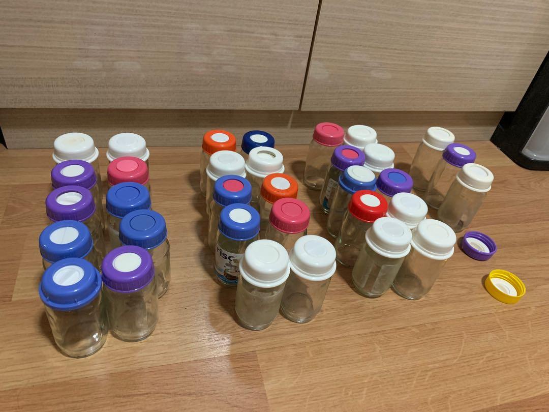 Breast milk glass bottle storage with caps, Babies & Kids, Nursing