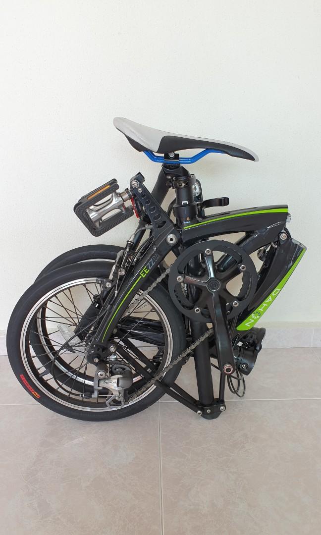 Dahon EEZZ D3 Folding Bike Rare Sports Equipment Bicycles