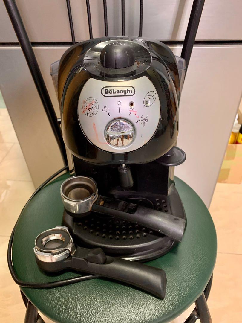Delonghi Manual Coffee Machine Espresso Maker
