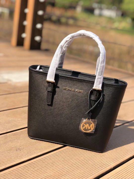 Discount RM 60 Michael Kors Jet Set Mini Tote