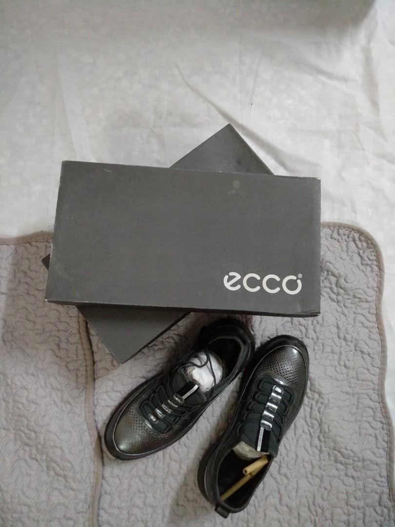 ecco shoes size 5