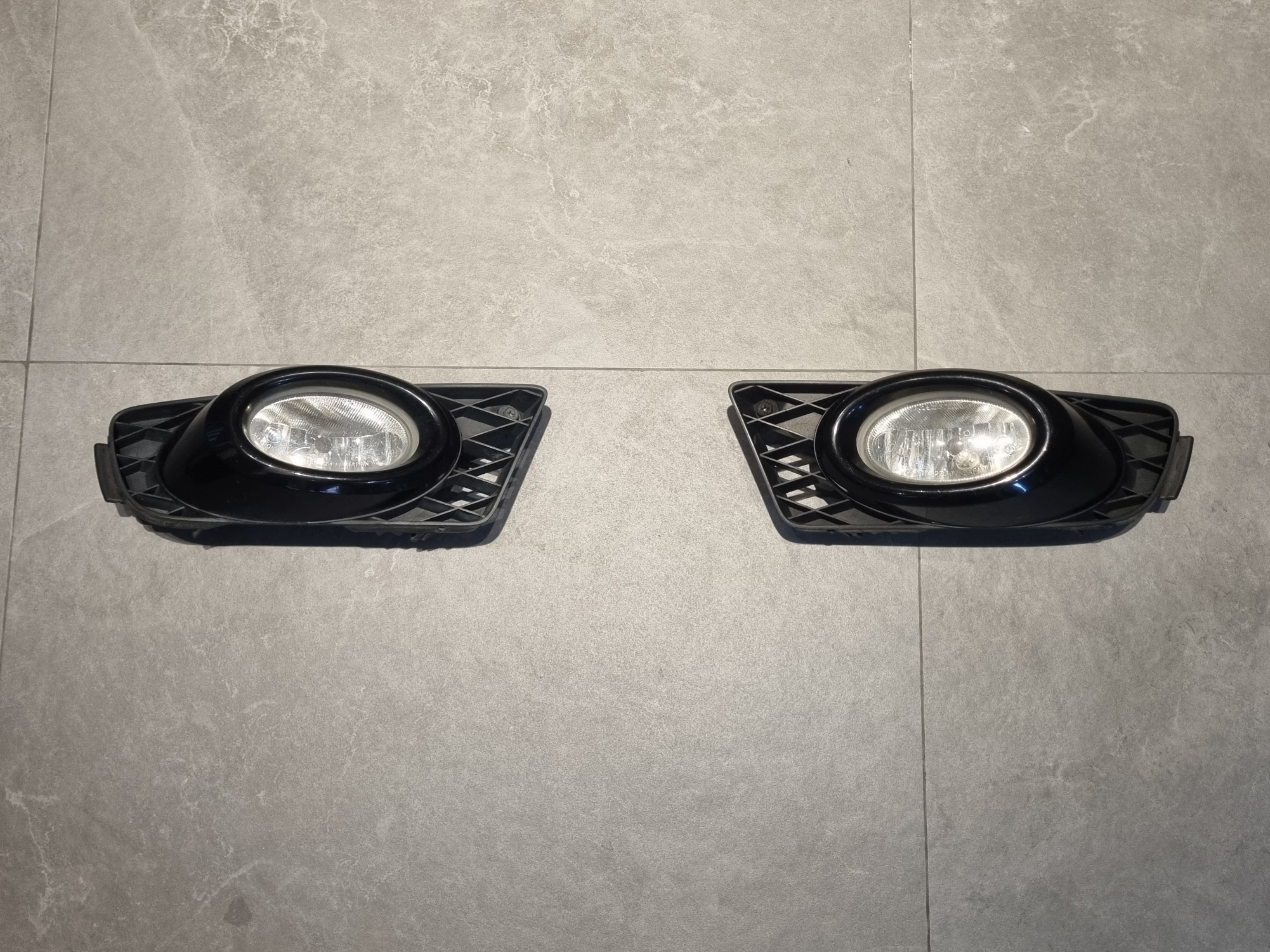 Honda Civic FD Fog Light, Car Accessories, Accessories on Carousell