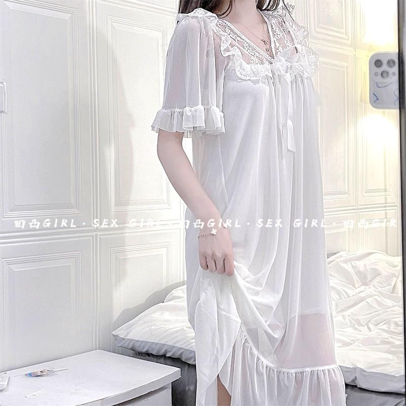 White discount nightgown silk