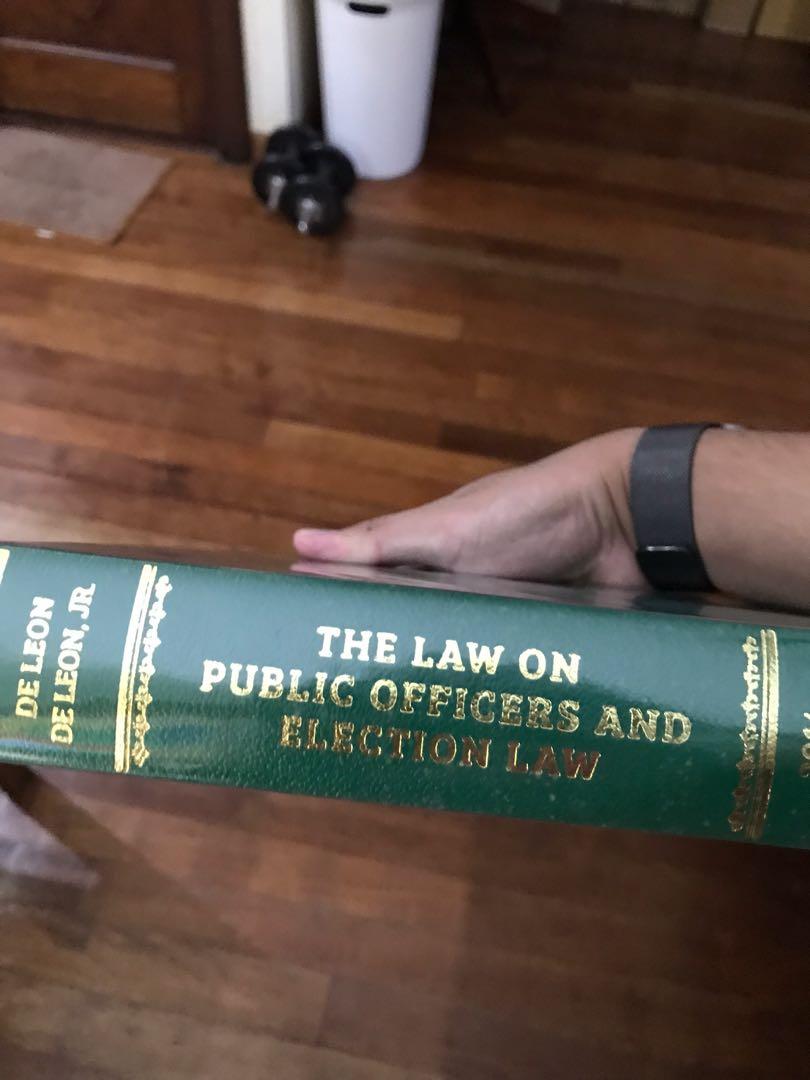 Law on Public Officers De Leon 2014 (Category: Textbooks) located in Imus. Submitted by riosanchez (Listing ID 1115439270, Image 2). Description: Only 20 pages with minimal highlights .