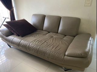 (Category: ) located in . Submitted by reindebot (Listing ID 1115380640, Image 1). Description: .