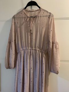 （分類：）位於 。 由 mehdoumyha 提交（商品編號 1115412974，圖片 1）。簡介： 。
