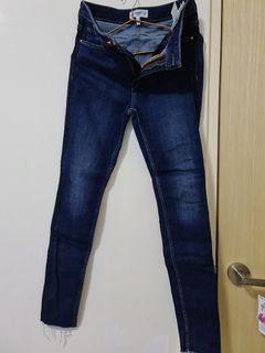 (Category: ) located in . Submitted by suen92 (Listing ID 1115358195, Image 1). Description: .