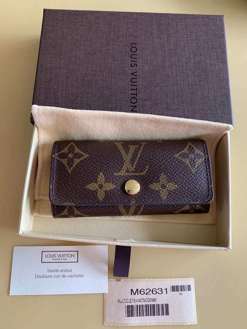Louis Vuitton Monogram M62631 4 Key Holder Women's Monogram Key