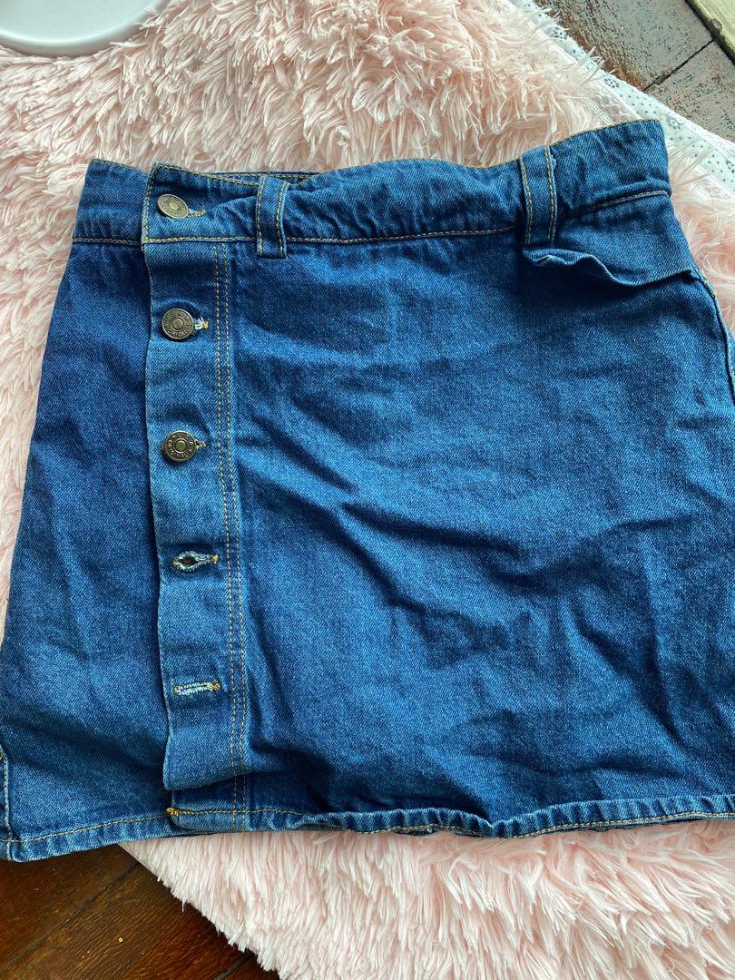 Love Knot Label Denim Skort Women S Fashion Clothes Bottoms On Carousell