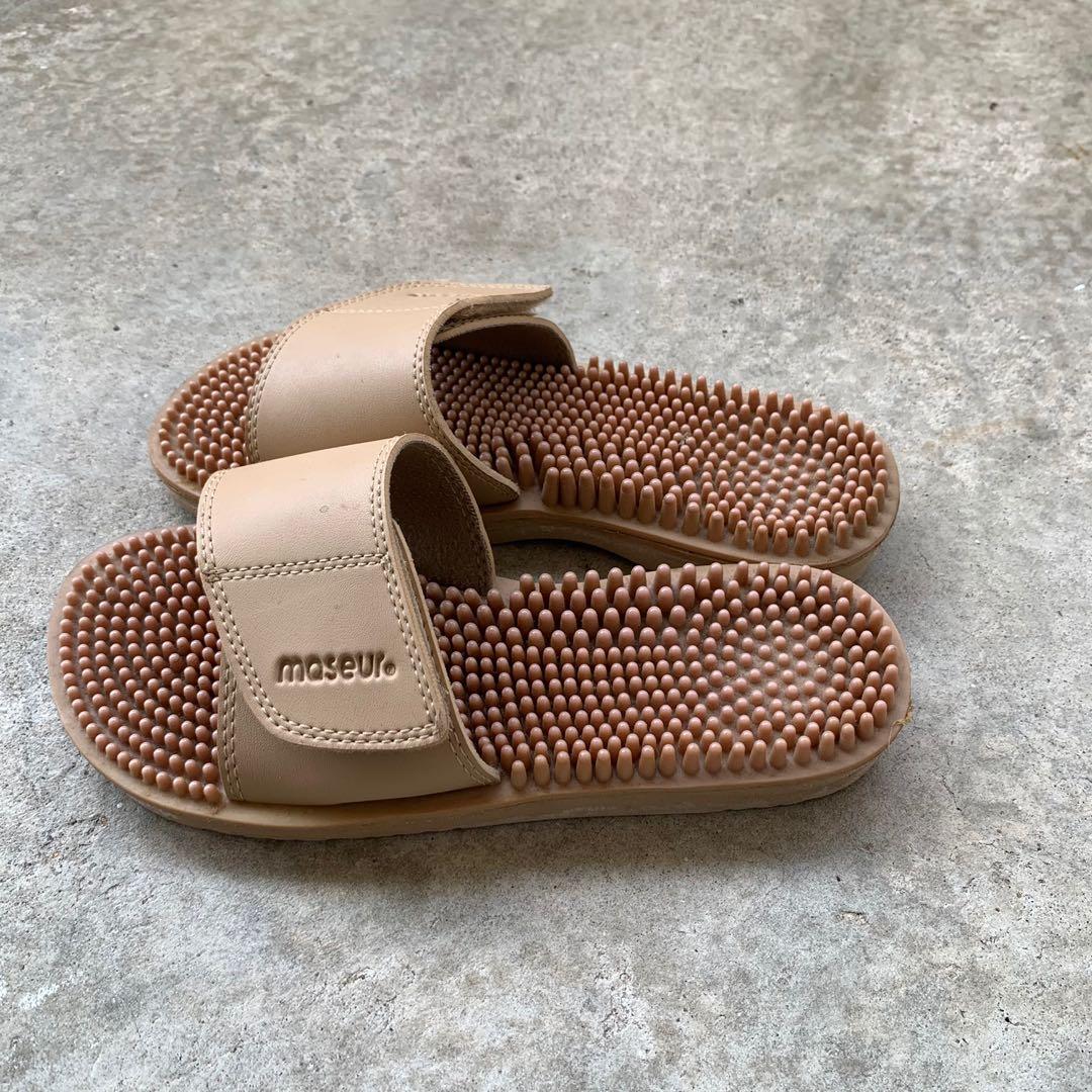 Maseur INVIGORATING MASSAGE SANDAL BEIGE