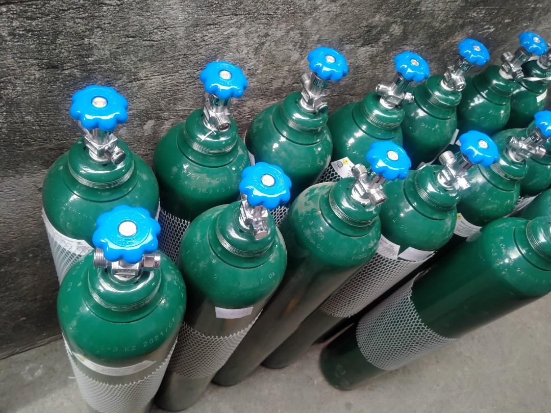 Medical Oxygen Tank (Category: Medical Supplies & Tools) located in Valenzuela. Submitted by christianatanacio01 (Listing ID 1115358545, Image 3). Description: Available Stocks is 5, 25, 35 lbs dm for price list, thankyou. PTPA �OXYGEN TANK & REGULATOR FOR SALE • 5 LBS • 10 LBS • 15 LBS • 20 LBS • 50 LBS �Oxygen tank content and regulator set. �Safe and latest hydrotested tank. �Fast transaction and same day delivery. ��brand new. �MODE OF PAYMEN