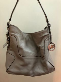 （分類：）位於 。 由 queeniechiuu 提交（商品編號 1115445849，圖片 1）。簡介： 。
