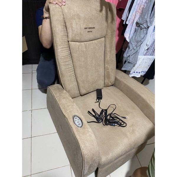 Optimum Nova Massage Chair, Health & Nutrition, Massage Devices on