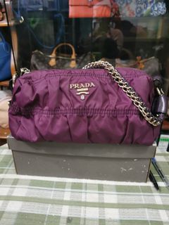 (Category: ) located in . Submitted by memj_closet (Listing ID 1115414594, Image 1). Description: .