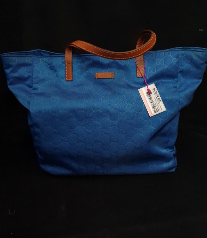 Gucci 282439 hotsell