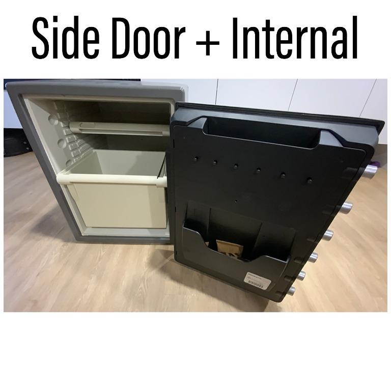 [NOW EVEN CHEAPER] PreLoved Sentry Safe (SFW205DPB), Furniture & Home