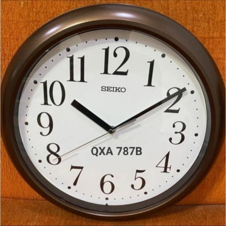 Seiko QXA787BN QXA787B QXA787 Analog Numeric Brown Wall Clock 