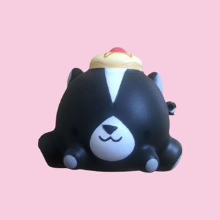 （分類：）位於 。 由 brattycloset 提交（商品編號 1115326962，圖片 1）。簡介： 。