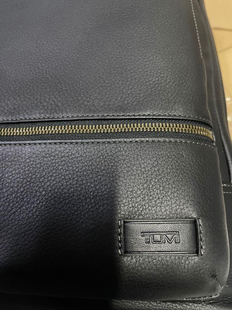 Tumi Harrison Bates Black Leather Backpack - Black, 名牌, 手袋及銀