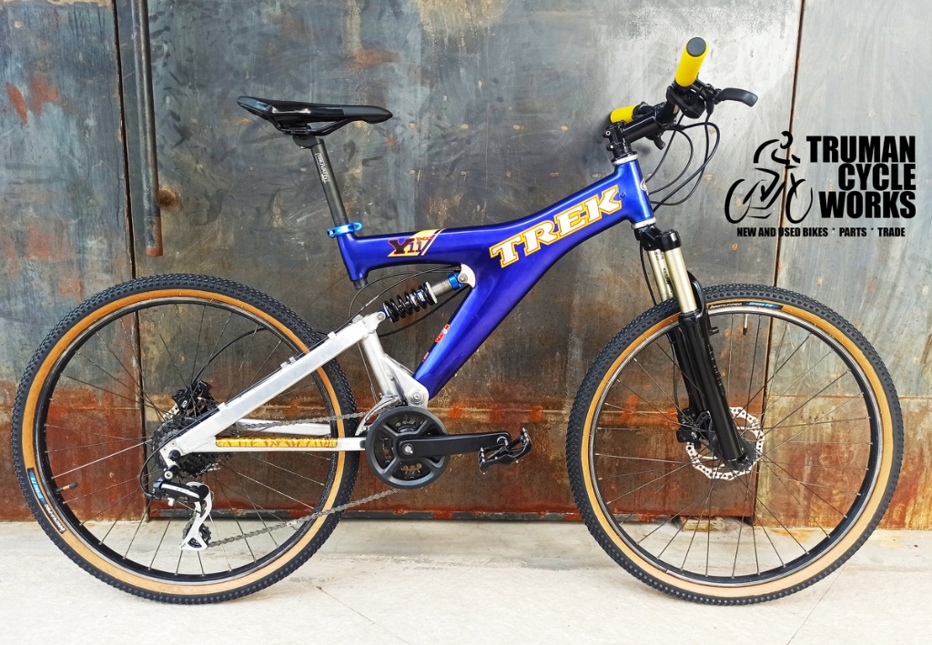 1996 Trek Y11 Carbon Fiber Mountain Bike RARE VINTAGE Sports