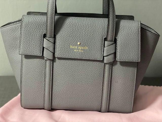 [70% OFF] Kate Spade Authentic Navy Grey Daniels Drive Small Abigail Satchel