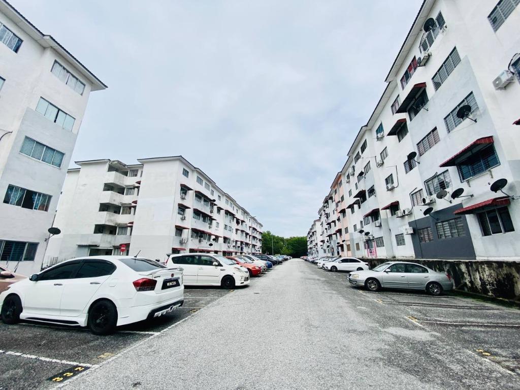 Apartment Damai Utama Bandar Kinrara Puchong Property For Sale On Carousell