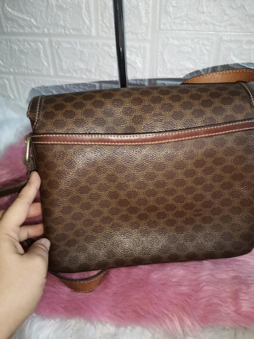 Authentic Celine Macadam slingbag (Category: Luxury Bags & Wallets) located in Quezon City. Submitted by emsparkle (Listing ID 1115496694, Image 3). Description: Super tibay and nice pa Pass to lowballers #Eastersale.