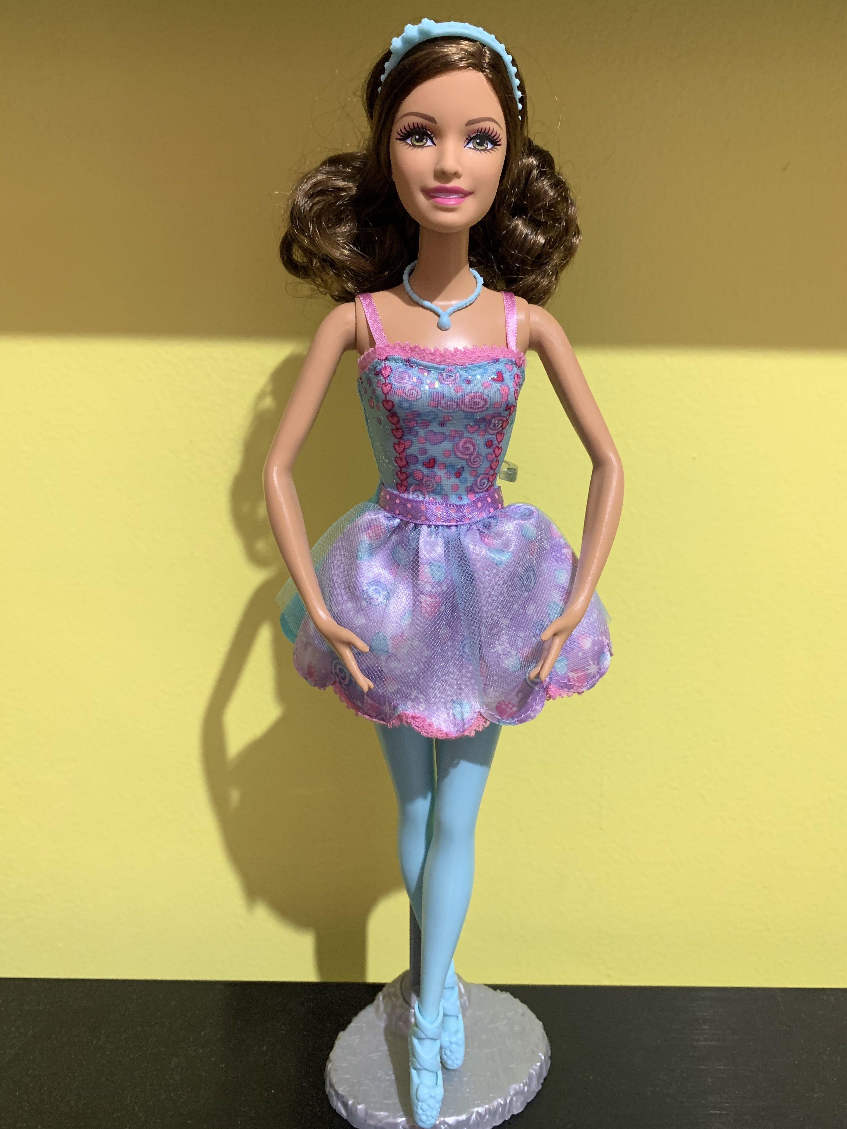 Barbie Nutcracker Original Mattel, Toys & Collectibles, Mainan di Carousell