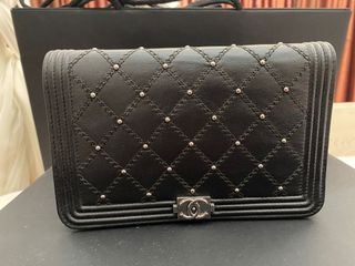 (Category: ) located in . Submitted by happyshopsg (Listing ID 1115484966, Image 1). Description: .