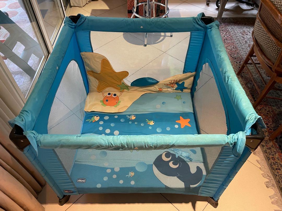 Chicco crib play pen day bed pack and play, Babies & Kids, Baby Nursery