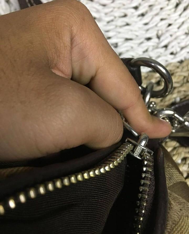 COACH ZIPPER YKK Fesyen Wanita Tas Dompet di Carousell