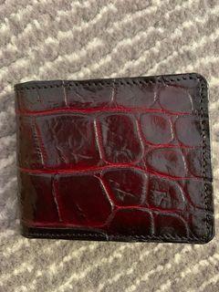 Dompet kulit buaya