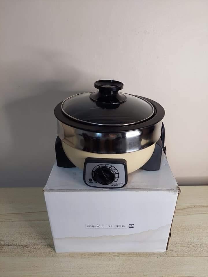 Electric cookware 2 in 1 (Category: Cookware & Accessories) located in San Fernando. Submitted by gabriel_japansurplus (Listing ID 1115621058, Image 1). Description: • 100V 500watts 50/60 Hz (needs transformer) • 2 in one, Griller/Deep Fryer • Diameter:6.5 inches.