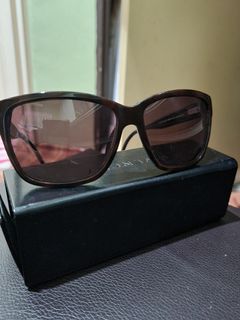 (Category: ) located in . Submitted by wardrobesaly (Listing ID 1115627987, Image 1). Description: .