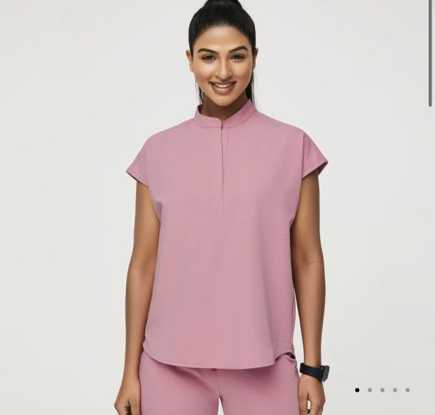 FIGS Rafaela scrub top, Women's Fashion, Tops, Others Tops on Carousell