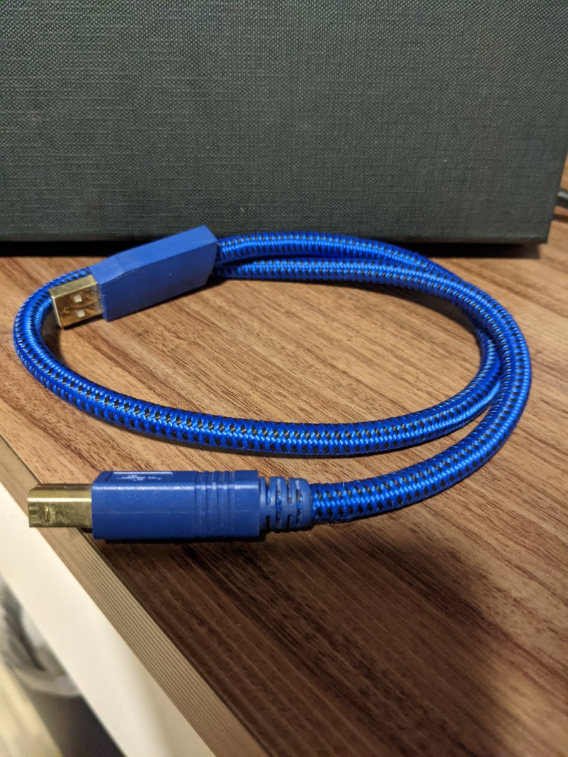 Furutech GT2 USB Type A to Mini B USBcable, Audio, Portable Audio