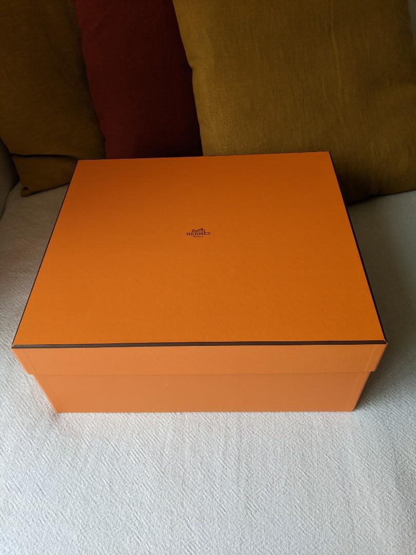 Hermes bag box, Women's Fashion, Jewelry & Organisers, Accessory holder