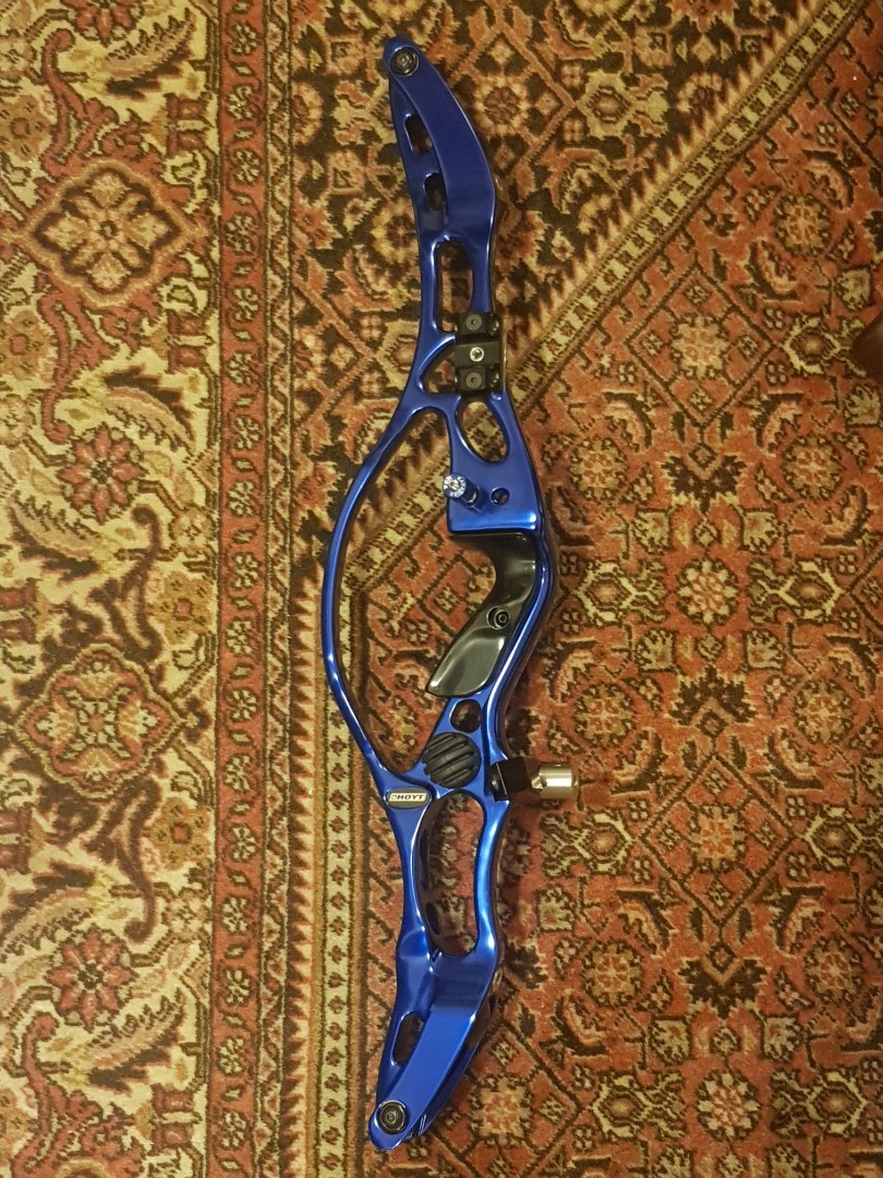 HOYT HELIX RISER Sports Equipment Other Sports Equipment and