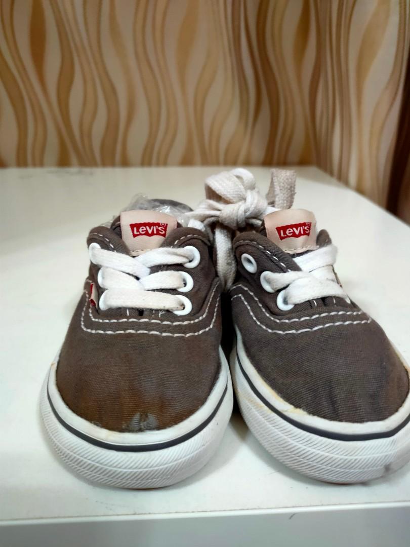 Levi's discount baby shoes