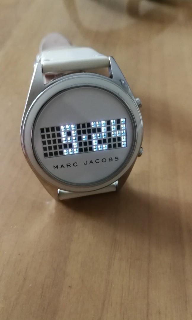Marc jacobs digital watch deals