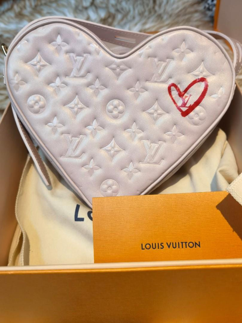 LOUIS VUITTON PINK LIMITED EDITION FALL IN LOVE HEART HEARTBOX SAC