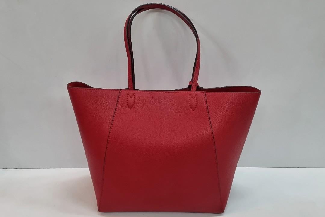 Louis vuitton lockme cabas hotsell