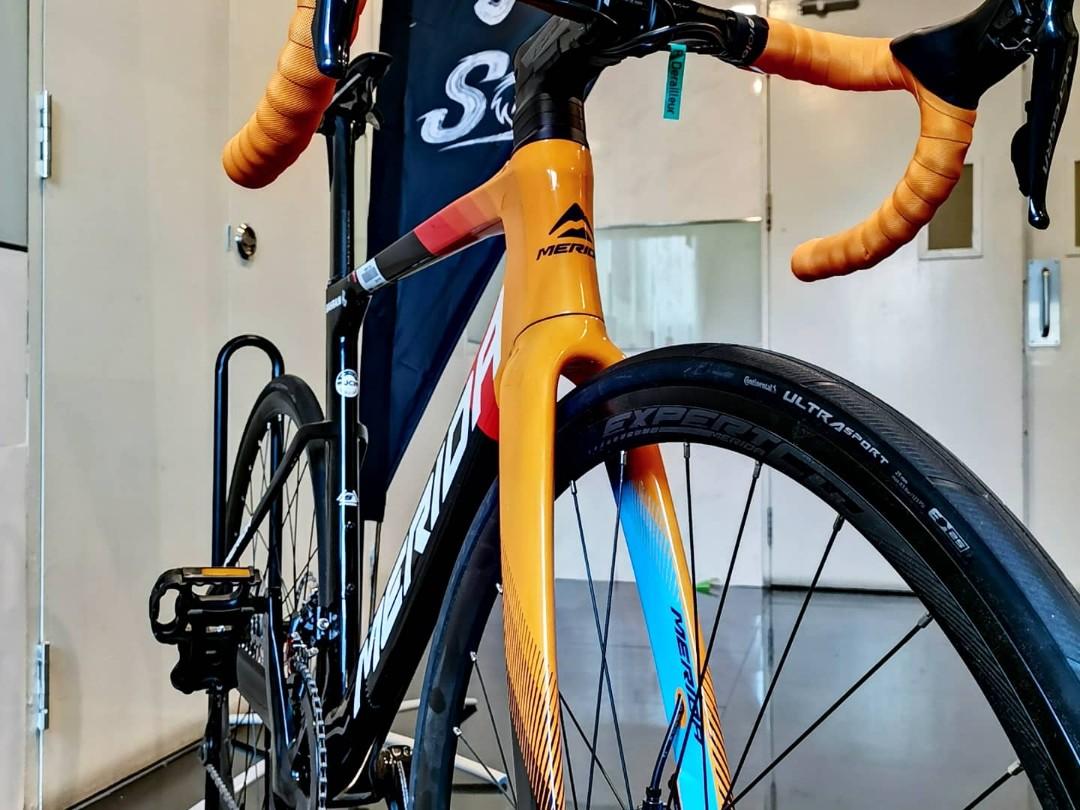 Merida Reacto 5000 (Category: Parts & Accessories) located in Singapore. Submitted by stellar_motoburner (Listing ID 1115640340, Image 3). Description: $4400 black $4500 team Black & Team colour both available. Team colour cost slightly more. Free bottle cage and bike stand (while stock last) Aeroframe with longer top tube. Go 1 or even 2 size down from what Web recommended. We offer - Unlimited tuning. - Buy now pay later installment plan..