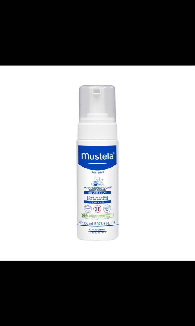Mustela foam shampoo for cradle cap, Babies & Kids, Bathing & Changing