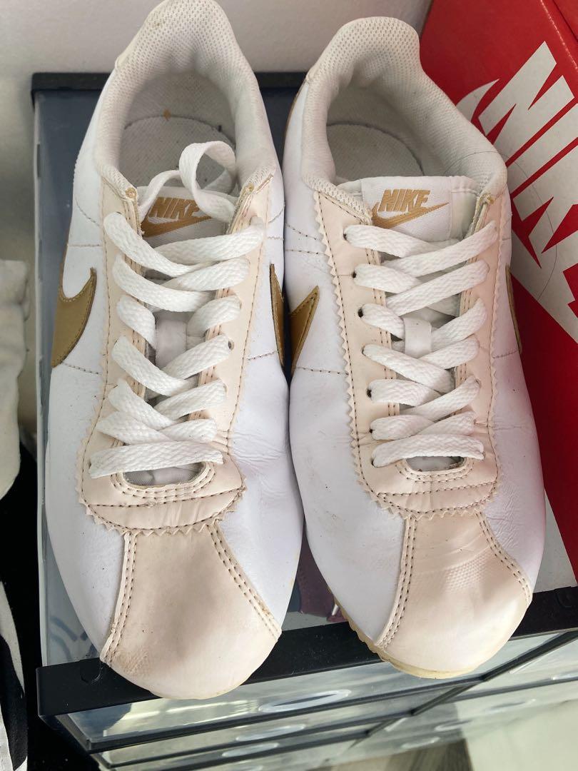Nike cortez on sale leather white gold